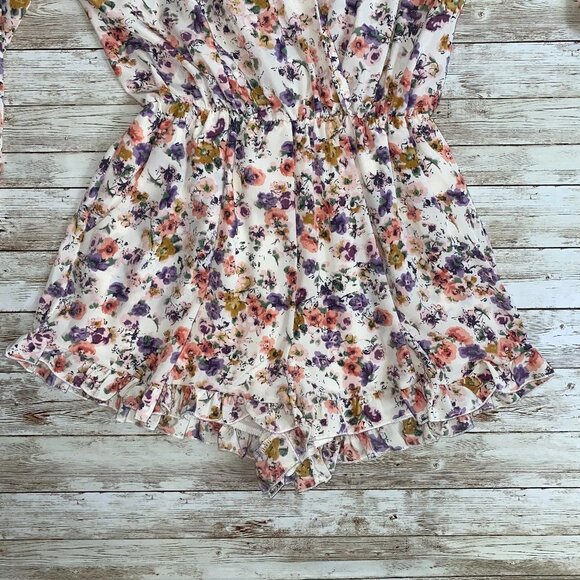 Honey Punch Floral Print & Lace Romper - Picture 5 of 8